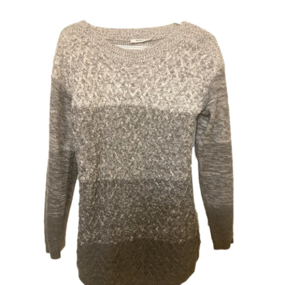 Ricki's Sweaters - 2/$25- Ombré knit sweater